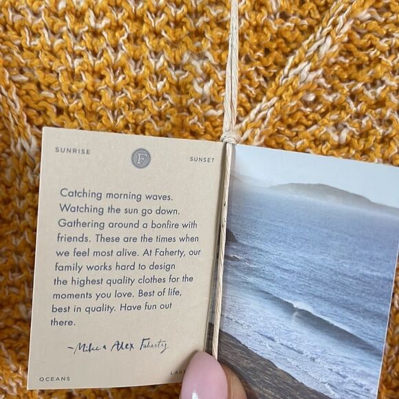 FAHERTY Chunky Retro Cable knit sweater XL Butter Yellow Soft $178 NWT - Picture 10 of 12